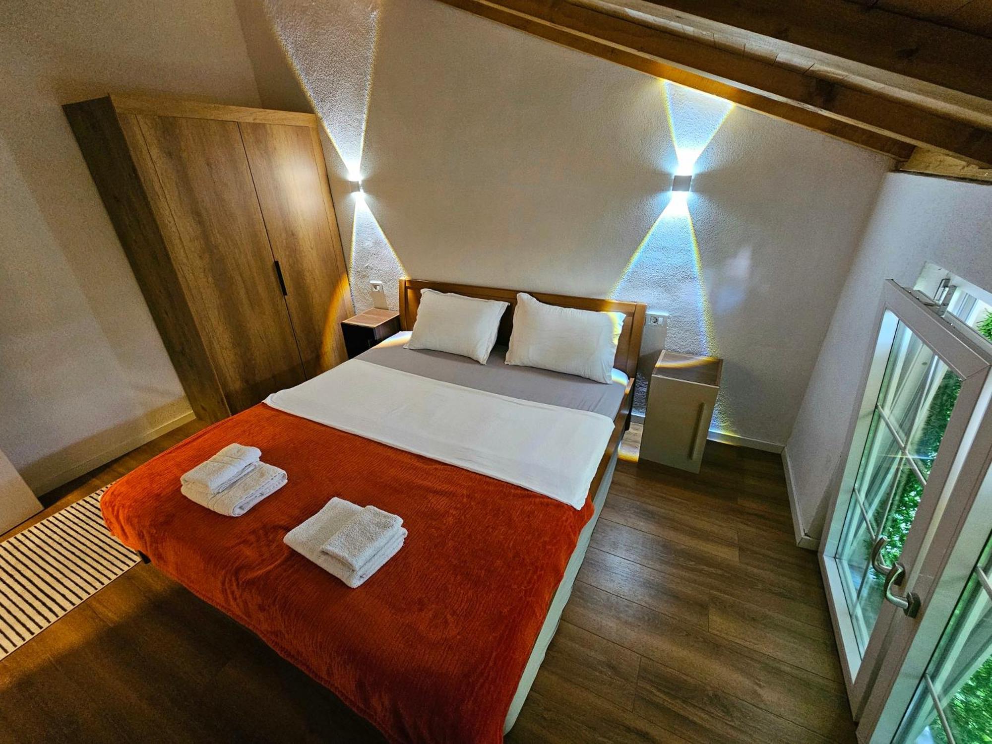 Mati Apartments Prishtina Pristina Eksteriør bilde